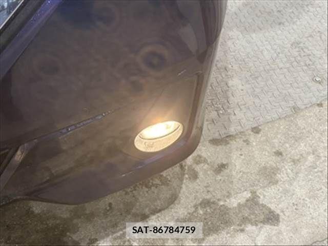Nissan SERENA 2016-08 8246650-14