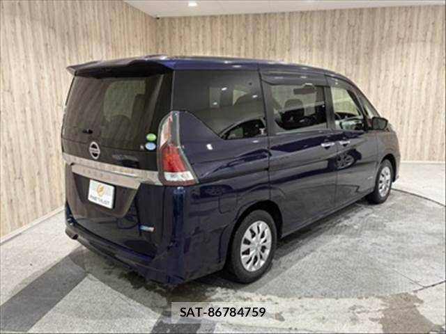 Nissan SERENA 2016-08 8246650-19