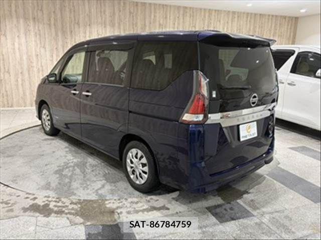 Nissan SERENA 2016-08 8246650-21