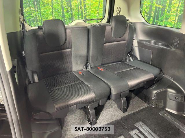 Nissan SERENA 2018-03 8246644-9
