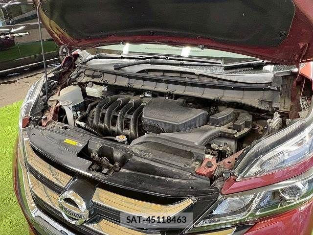 Nissan SERENA 2018-08 8246641-13