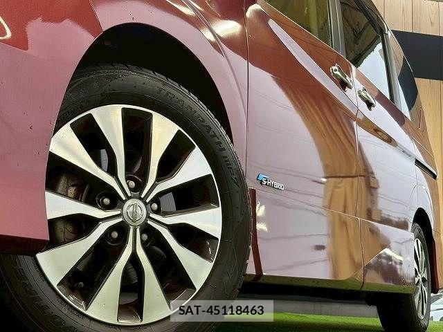 Nissan SERENA 2018-08 8246641-18