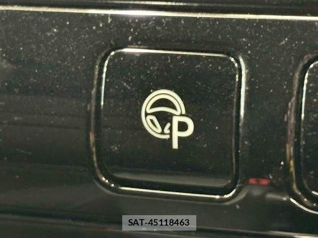 Nissan SERENA 2018-08 8246641-8