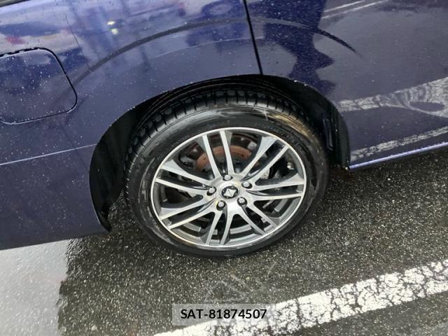Nissan SERENA 2016-10 8246660-4