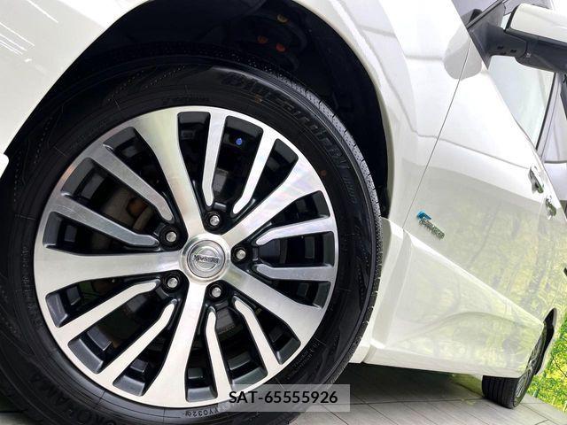 Nissan SERENA 2015-02 8246659-13
