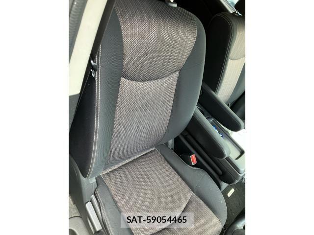 Nissan SERENA 2016-01 8317010-17