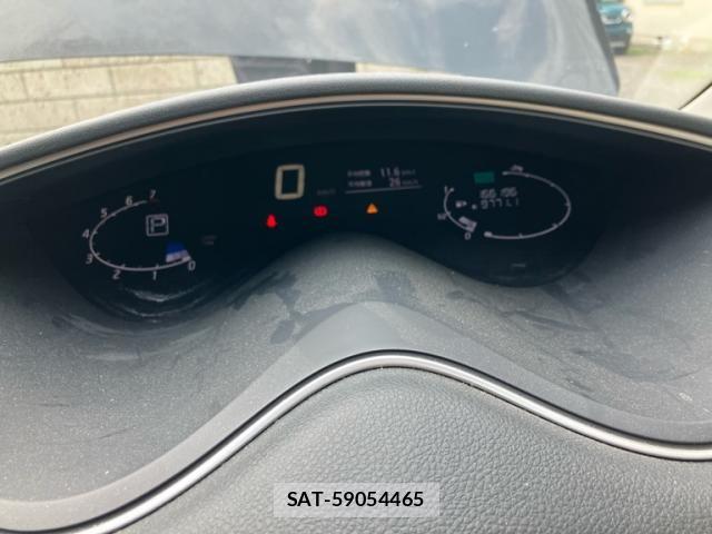 Nissan SERENA 2016-01 8317010-19
