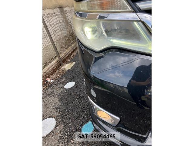 Nissan SERENA 2016-01 8317010-26