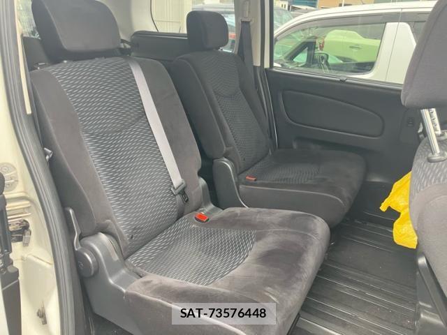 Nissan SERENA 2015-09 8316995-14