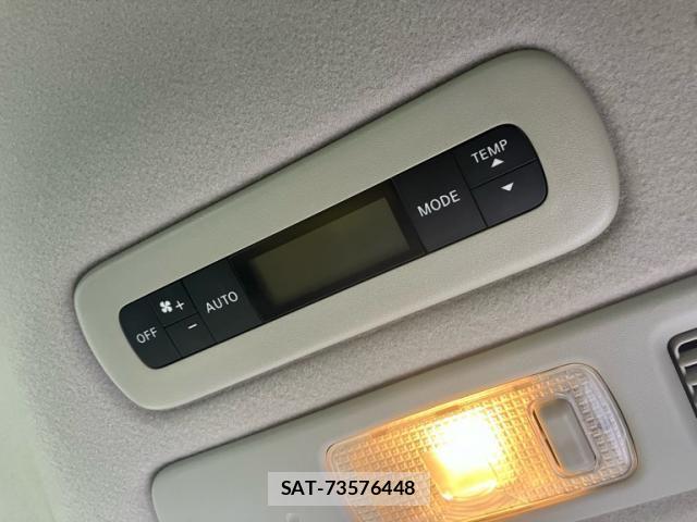 Nissan SERENA 2015-09 8316995-17