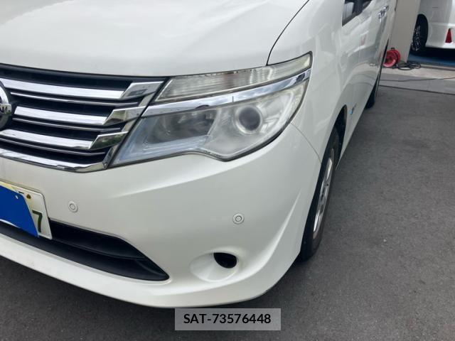 Nissan SERENA 2015-09 8316995-3