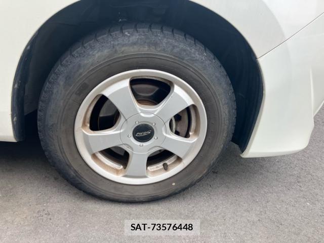 Nissan SERENA 2015-09 8316995-6