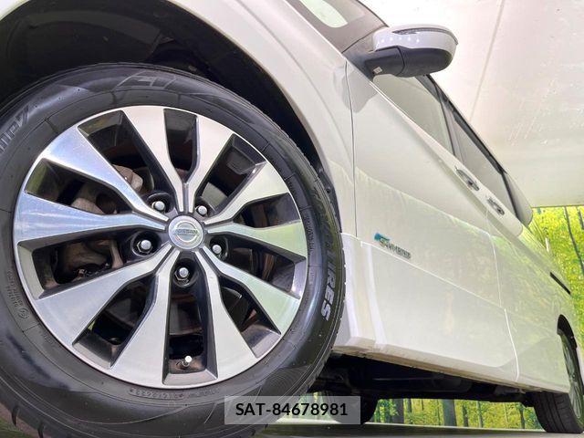 Nissan SERENA 2016-08 8316982-12