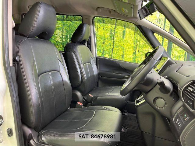 Nissan SERENA 2016-08 8316982-6
