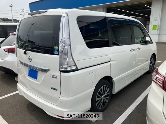 Nissan SERENA 2015-03 8316998-1