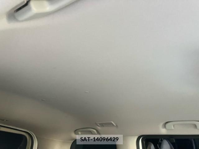 Nissan SERENA 2017-02 8316990-10