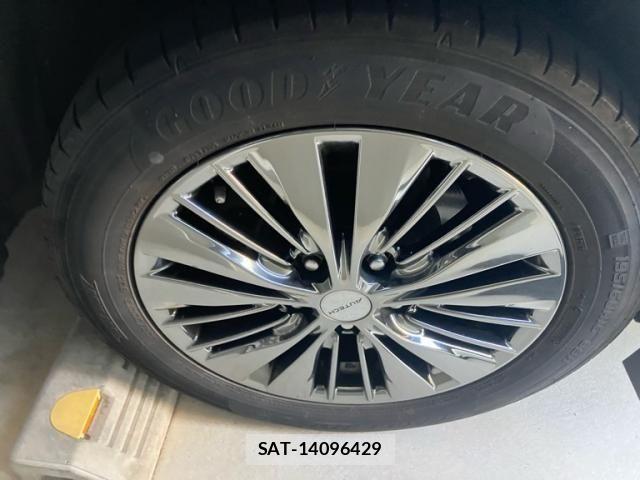 Nissan SERENA 2017-02 8316990-4