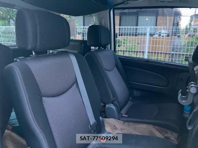 Nissan SERENA 2013-06 8317001-13