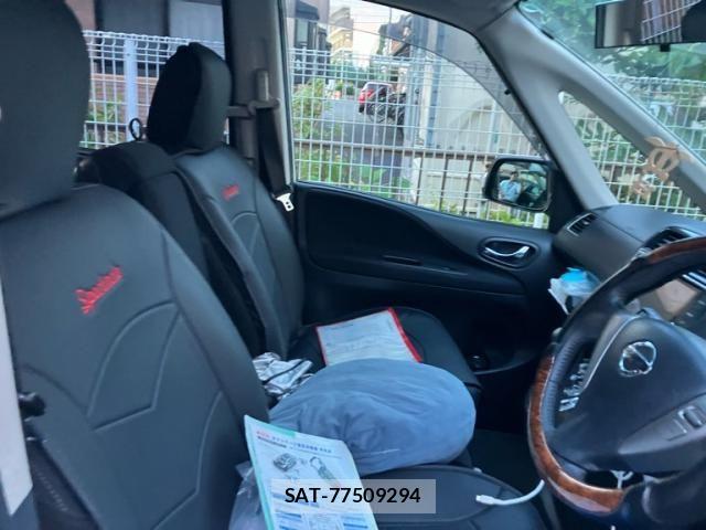 Nissan SERENA 2013-06 8317001-14