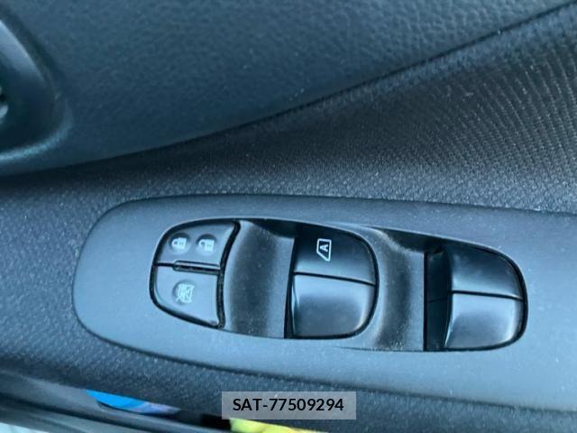 Nissan SERENA 2013-06 8317001-17