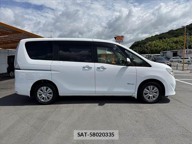 Nissan SERENA 2015-04 8316994-11