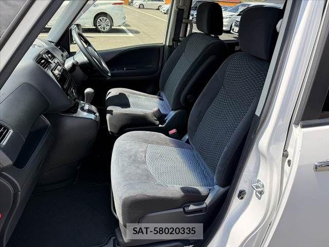 Nissan SERENA 2015-04 8316994-16