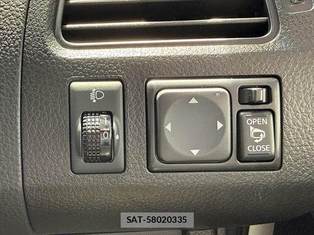 Nissan SERENA 2015-04 8316994-24