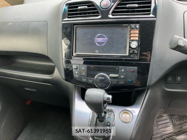 Nissan SERENA 2014-02 8317016-22