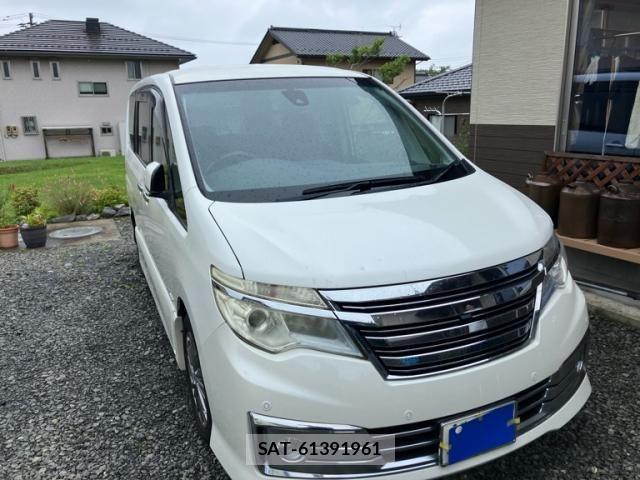 Nissan SERENA 2014-02 8317016-3