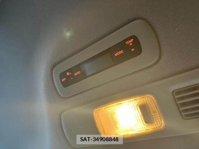 Nissan SERENA 2014-06 8317020-12