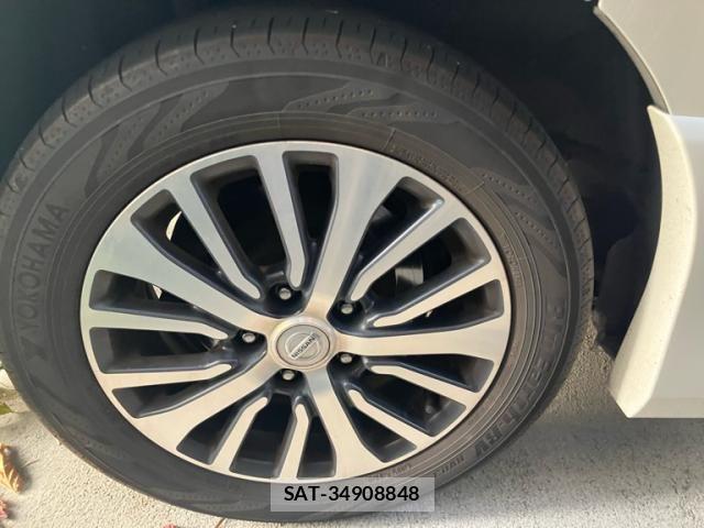 Nissan SERENA 2014-06 8317020-6