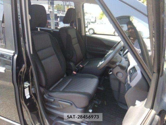 Nissan SERENA 2022-03 8316976-9