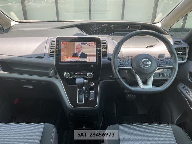 Nissan SERENA 2022-03 8316976-1