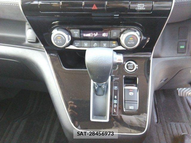 Nissan SERENA 2022-03 8316976-26