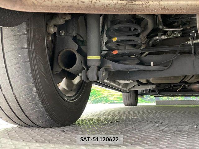 Nissan SERENA 2017-06 8316981-19