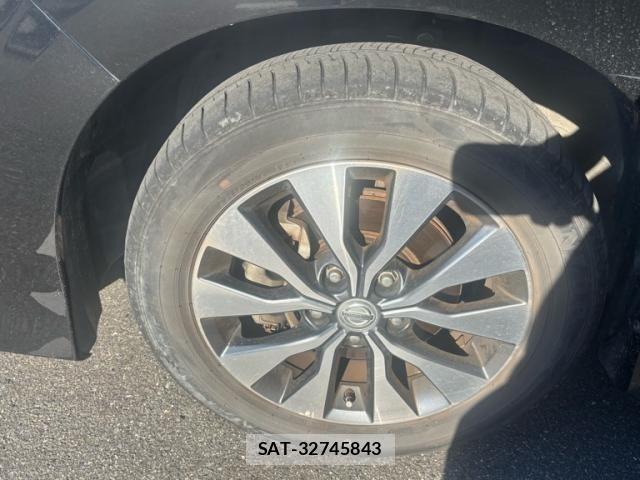 Nissan SERENA 2016-12 8316988-3