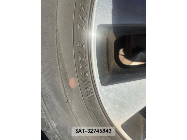 Nissan SERENA 2016-12 8316988-5