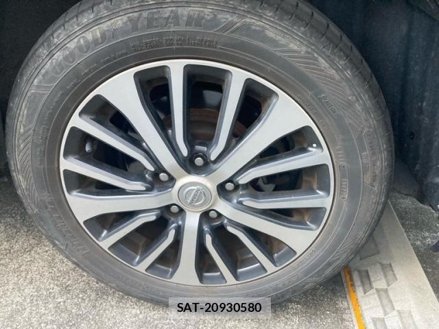 Nissan SERENA 2015-12 8317002-13