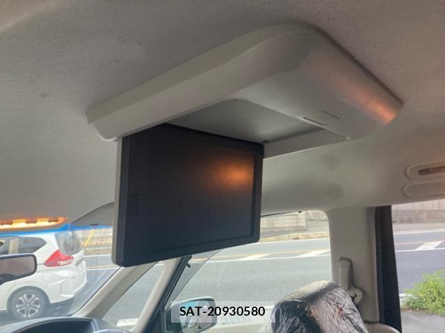 Nissan SERENA 2015-12 8317002-17