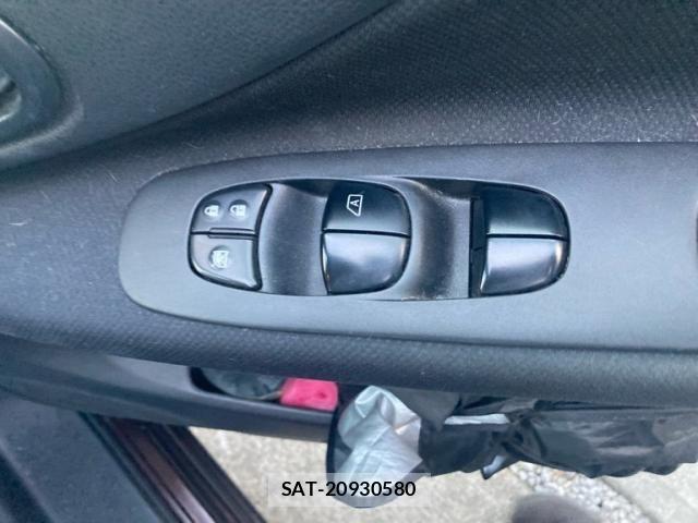 Nissan SERENA 2015-12 8317002-20