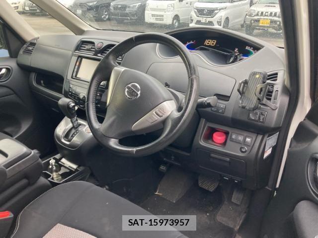 Nissan SERENA 2012-12 8316997-13