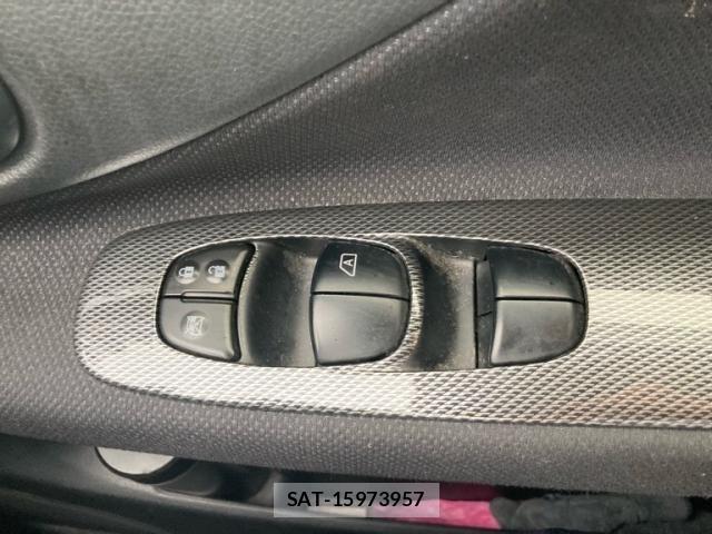 Nissan SERENA 2012-12 8316997-17