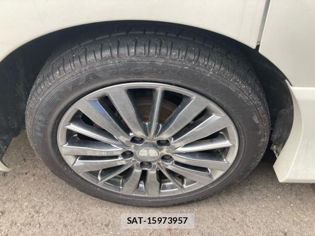 Nissan SERENA 2012-12 8316997-6