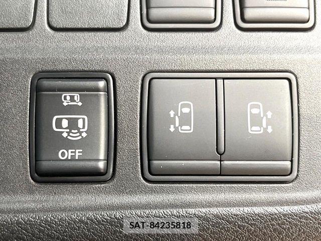 Nissan SERENA 2018-08 8316980-6