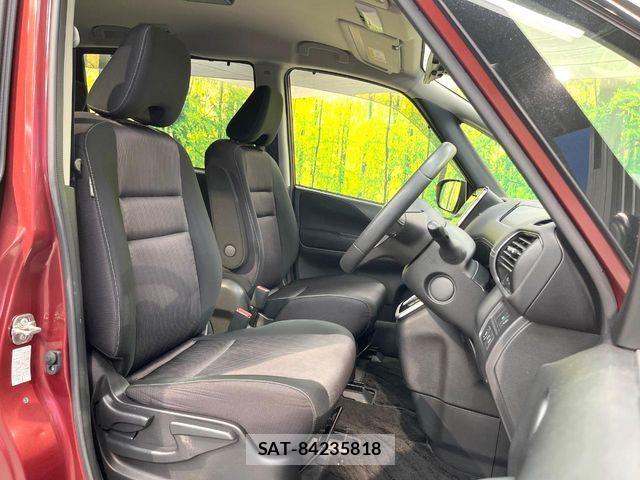 Nissan SERENA 2018-08 8316980-7