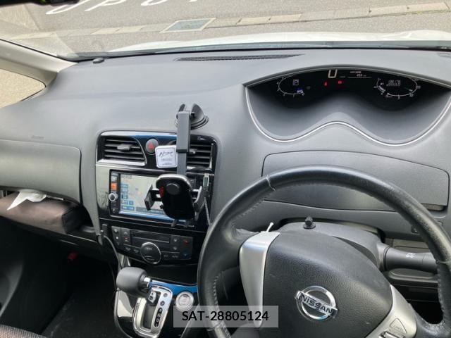 Nissan SERENA 2014-01 8317014-25