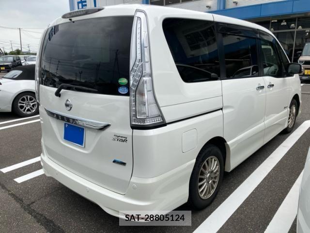 Nissan SERENA 2014-01 8317014-4