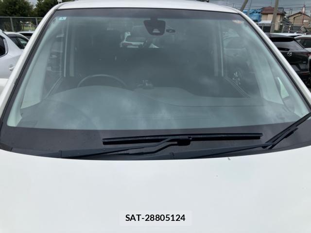 Nissan SERENA 2014-01 8317014-6