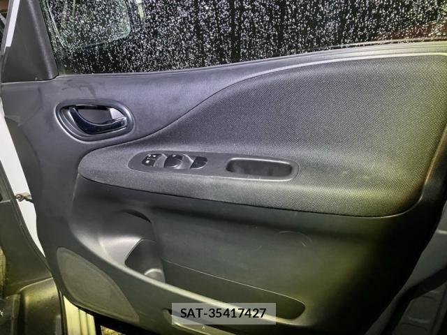 Nissan SERENA 2013-07 8316999-13