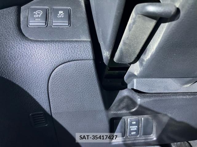 Nissan SERENA 2013-07 8316999-17
